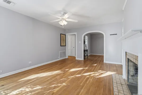 $1,650 | 410 South Park Boulevard, San Antonio, TX 78204