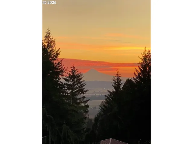 $3,699,000 | 34160 Southwest Peaks View Drive, Hillsboro, OR 97123