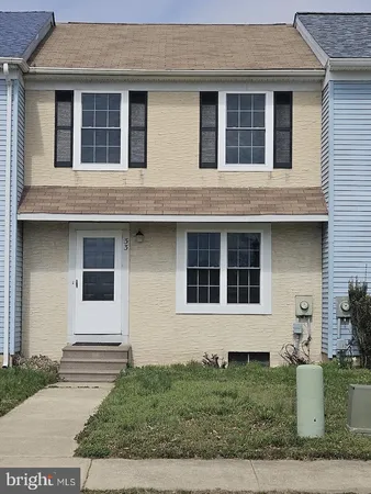 $1,600 | 33 Fieldstone Court, Dover, DE 19904