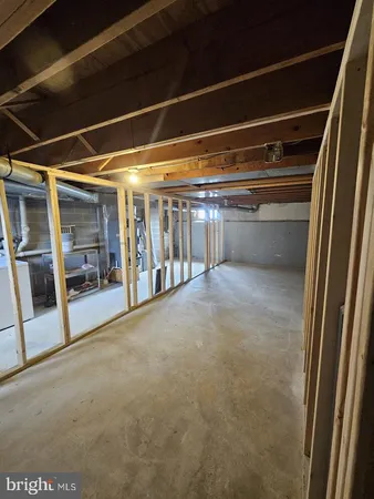 $1,600 | 33 Fieldstone Court, Dover, DE 19904