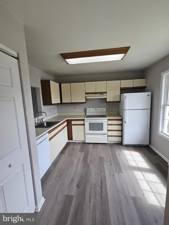 $1,600 | 33 Fieldstone Court, Dover, DE 19904