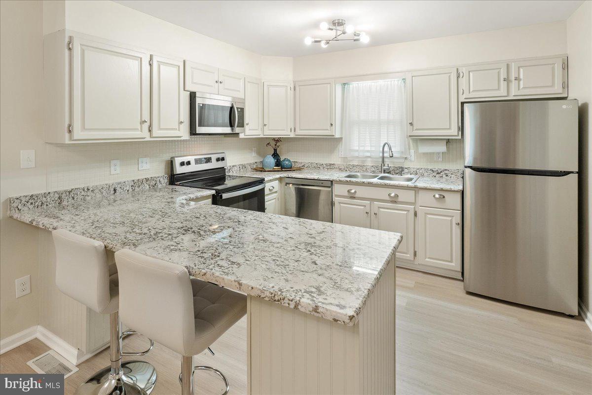 14035 Harrisville Road Mount Airy, MD 21771 - Photo 14 of 38