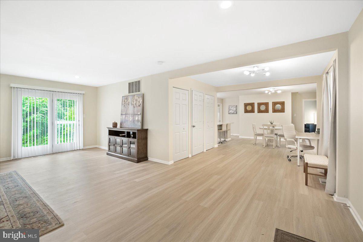 14035 Harrisville Road Mount Airy, MD 21771 - Photo 19 of 38