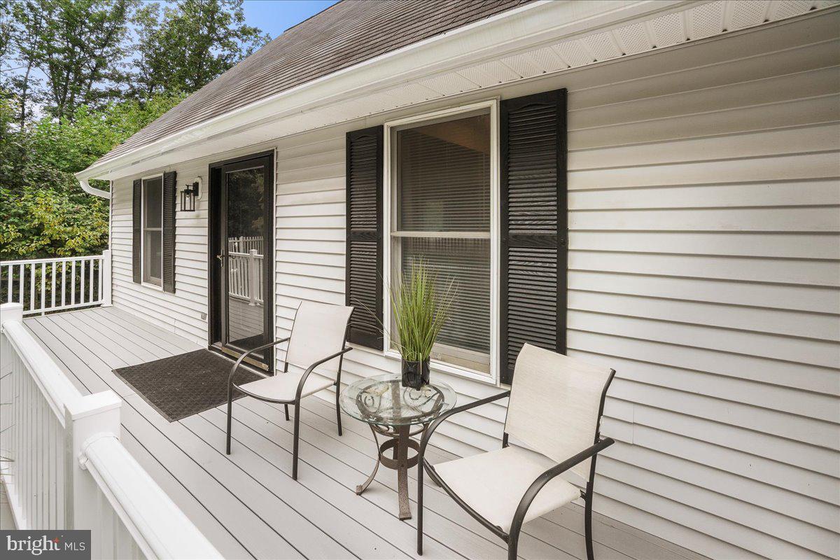 14035 Harrisville Road Mount Airy, MD 21771 - Photo 2 of 38