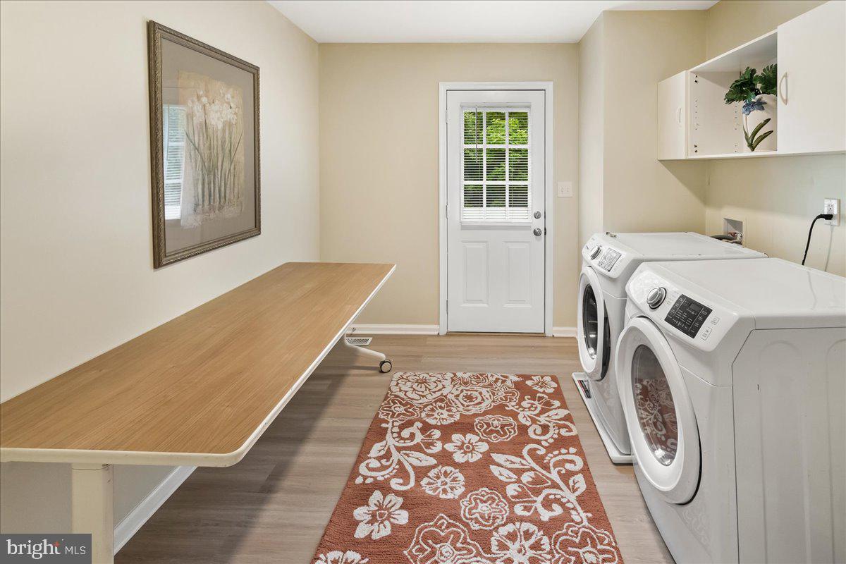 14035 Harrisville Road Mount Airy, MD 21771 - Photo 21 of 38 Main Level Laundry