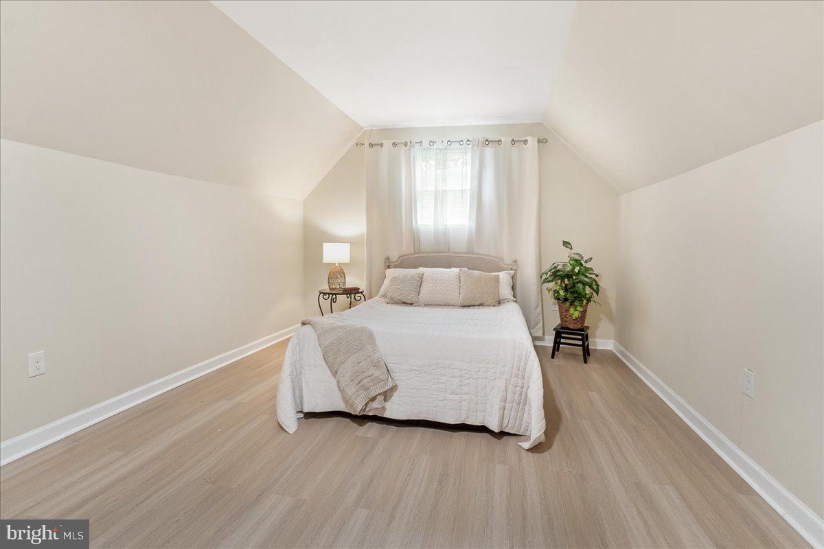 14035 Harrisville Road Mount Airy, MD 21771 - Photo 25 of 38 Primary Suite