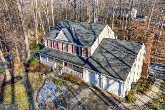 $775,000 | 9879 Hemlock Hills Court, Manassas, VA 20111