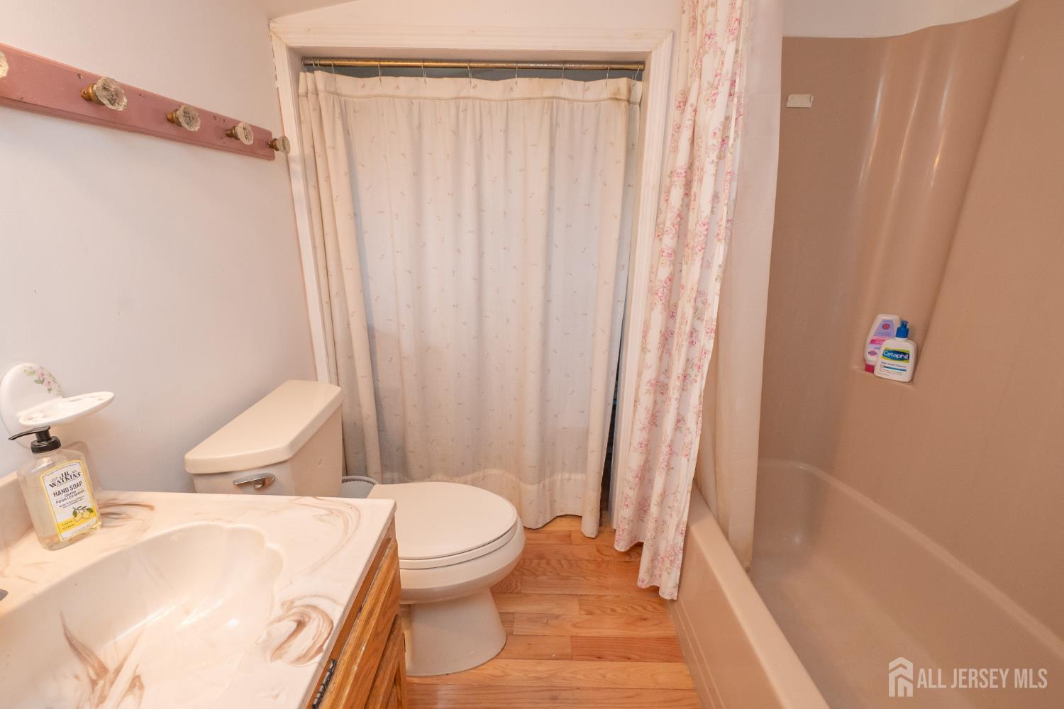 12 Parmly Street Rumson, NJ 07760 - Photo 15 of 32