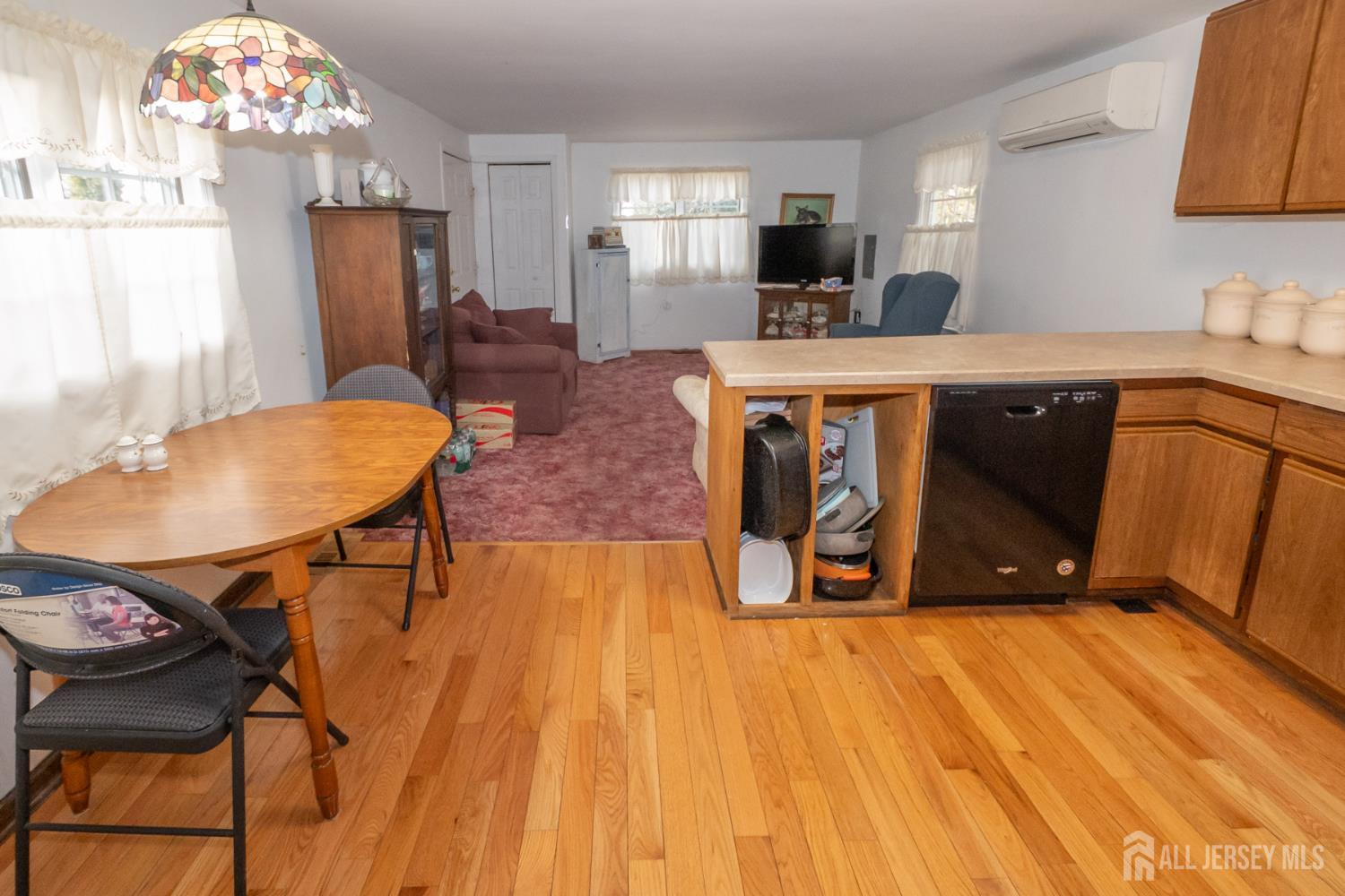 12 Parmly Street Rumson, NJ 07760 - Photo 8 of 32