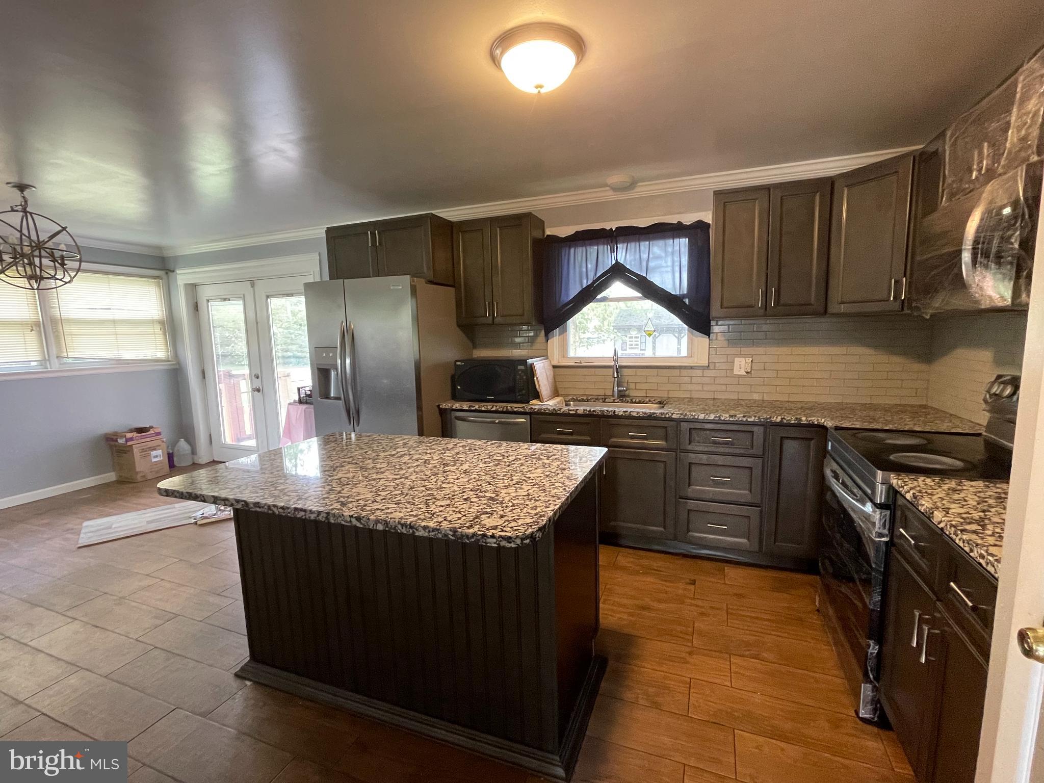 20 Vista Road Reading, PA 19610 - Photo 3 of 20