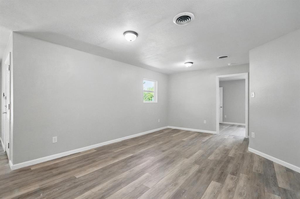 2781 Beech Street, Unit A & B Abilene, TX 79601 - Photo 7 of 35 a view of an empty room