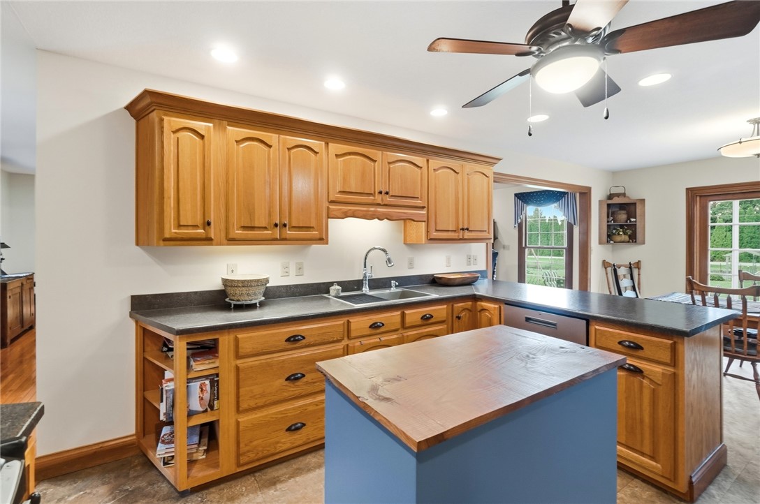656 Gardenview Circle Lima, OH 45801 - Photo 14 of 43