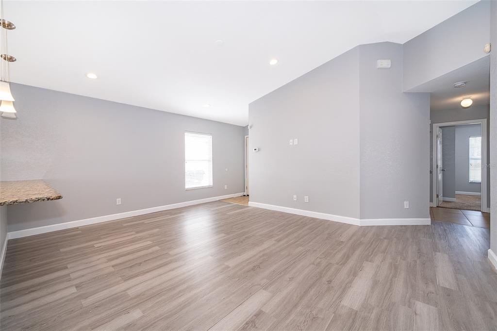1719 Pointe Ridge Court Orlando, FL 32808 - Photo 10 of 21 Gallery Image 10