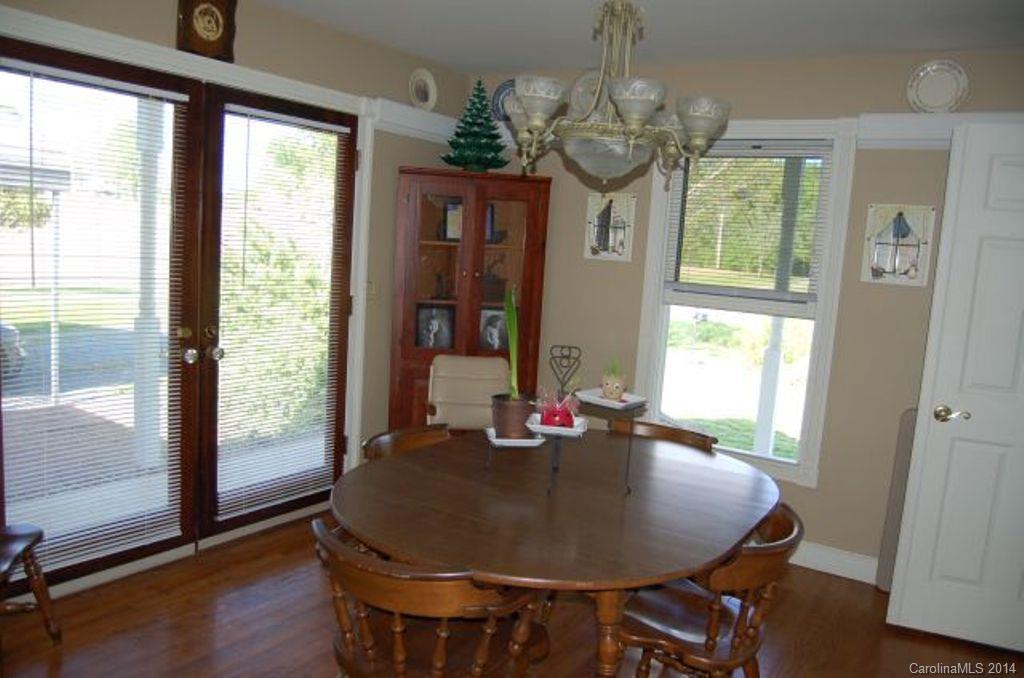 30073 Bridge Road Mount Pleasant, NC 28124 - Photo 5 of 24 Gallery Image 5