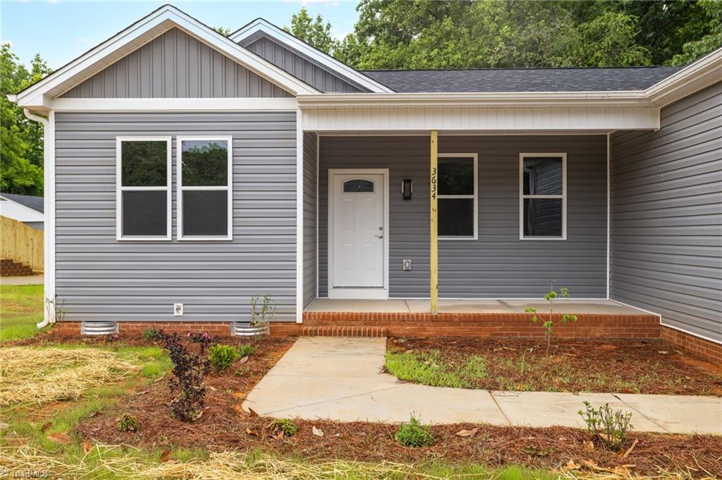 3634 Old Vineyard Road Winston-Salem, NC 27104 - Photo 2 of 22