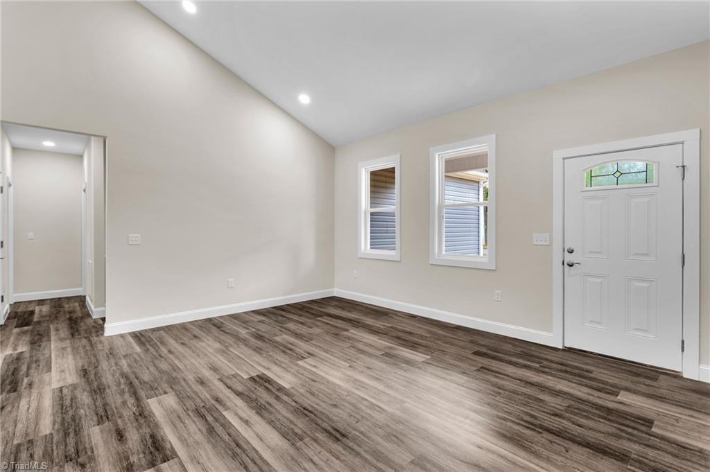 3634 Old Vineyard Road Winston-Salem, NC 27104 - Photo 5 of 22