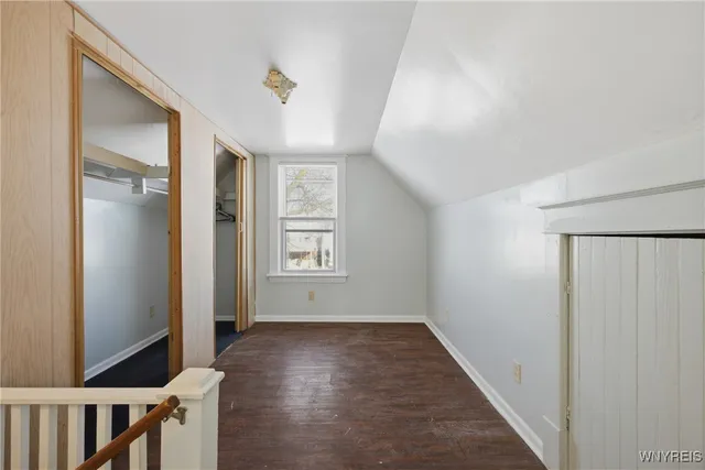 $89,999 | 2247 Independence Avenue, Niagara Falls, NY 14301