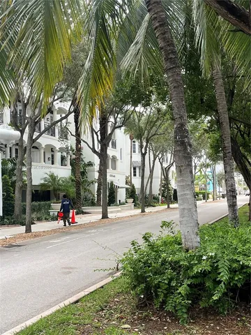 $209,000 | 5208 Northeast 24th Terrace, Unit F109, Fort Lauderdale, FL 33308