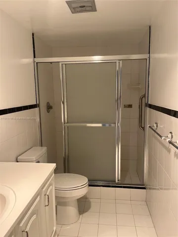 $209,000 | 5208 Northeast 24th Terrace, Unit F109, Fort Lauderdale, FL 33308