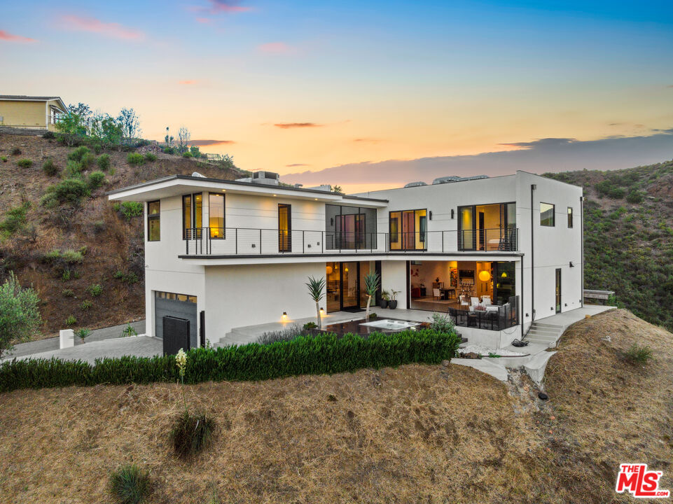 33433 Decker School Road Malibu, CA 90265 - Photo 50 of 53