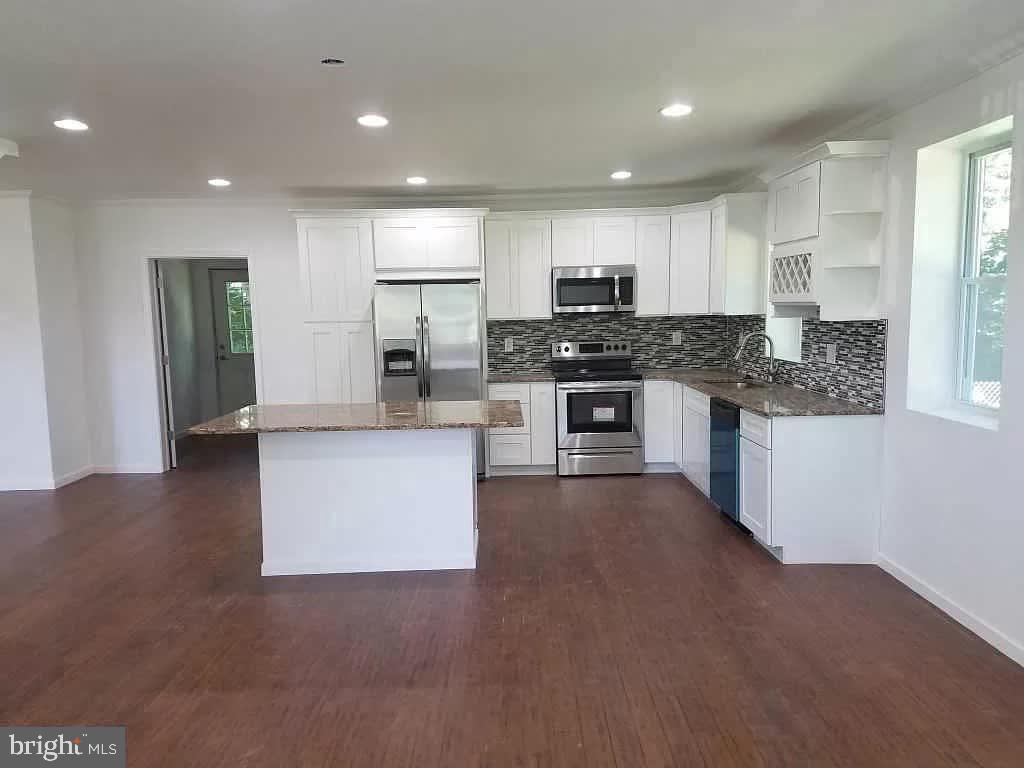 997 Camp Road Telford, PA 18969 - Photo 3 of 27