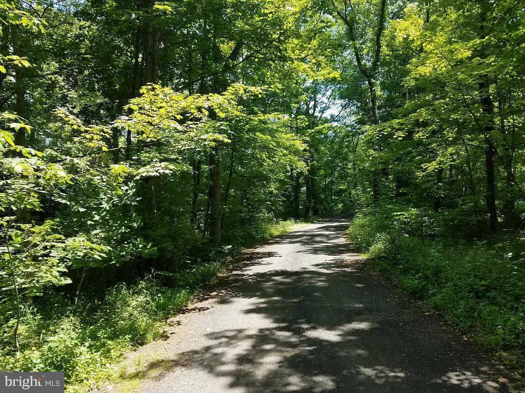 997 Camp Road Telford, PA 18969 - Photo 22 of 27