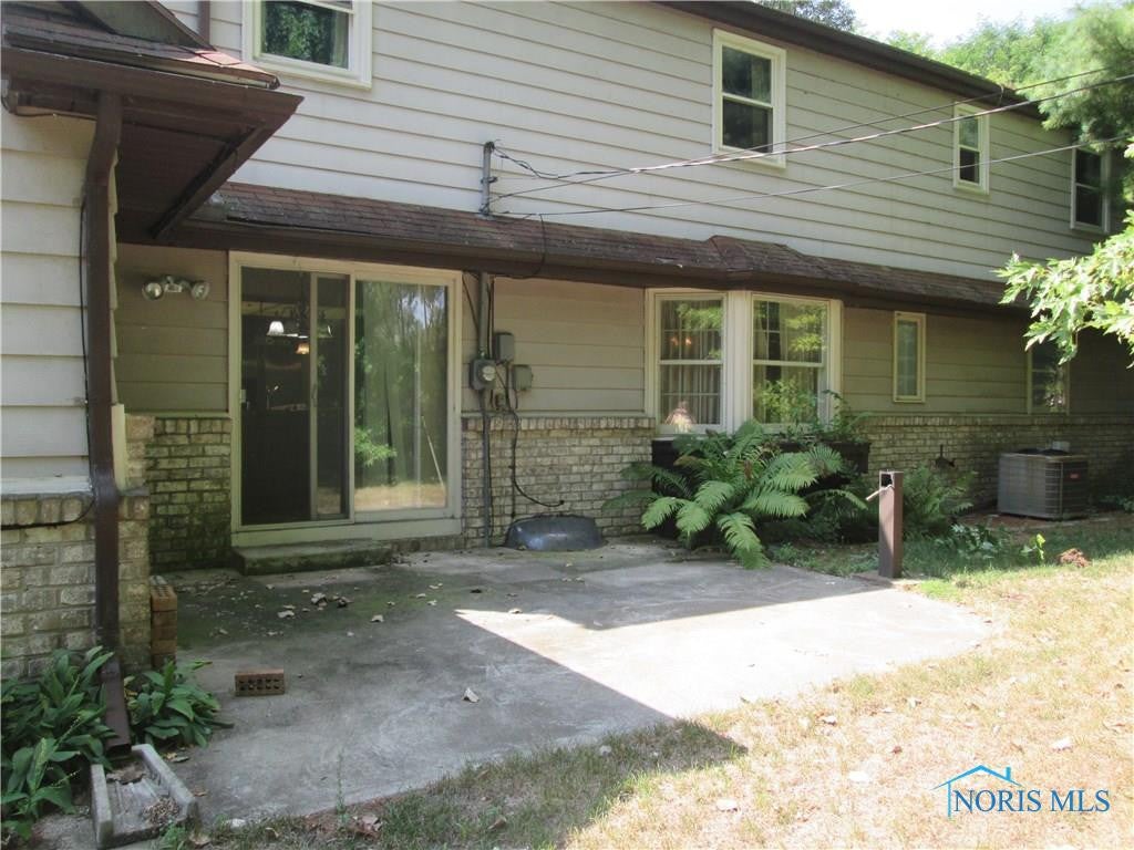 4546 Brookhurst Road Toledo, OH 43623 - Photo 5 of 33 Gallery Image 5