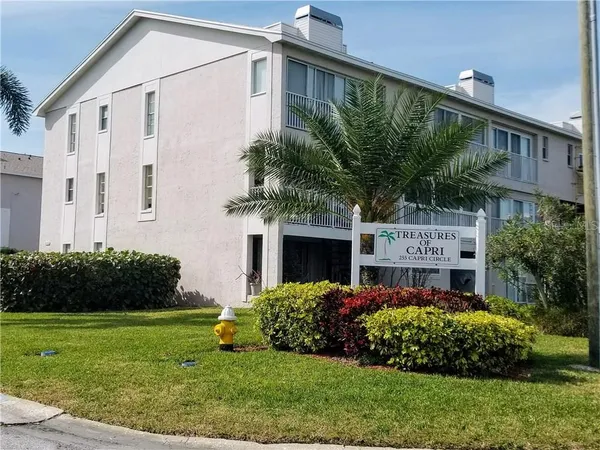 $2,700 | 255 Capri Circle North, Unit 25, Treasure Island, FL 33706