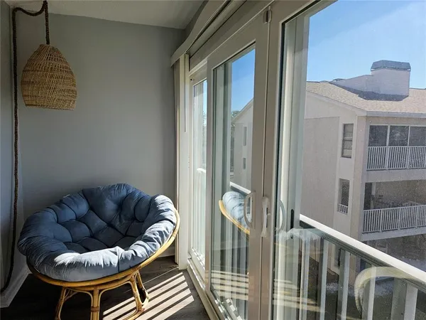 $2,700 | 255 Capri Circle North, Unit 25, Treasure Island, FL 33706