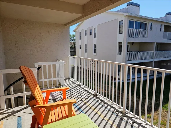 $2,700 | 255 Capri Circle North, Unit 25, Treasure Island, FL 33706