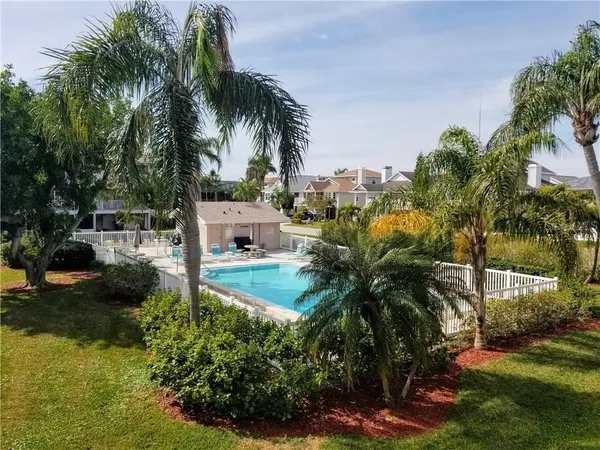 $2,700 | 255 Capri Circle North, Unit 25, Treasure Island, FL 33706