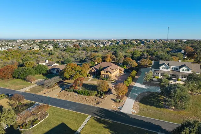 $1,099,000 | 204 Overlook Court, Georgetown, TX 78628