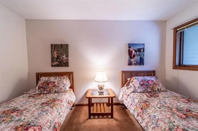 $3,200 | 15 Manor Estates Drive, Unit 1, Bristol, NH 03222