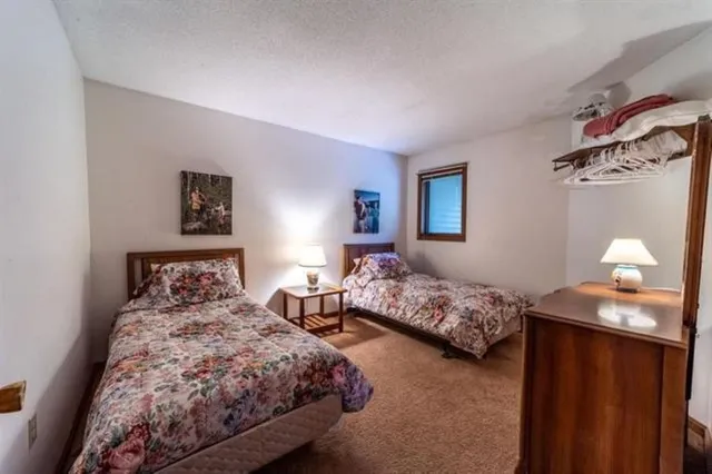 $3,200 | 15 Manor Estates Drive, Unit 1, Bristol, NH 03222