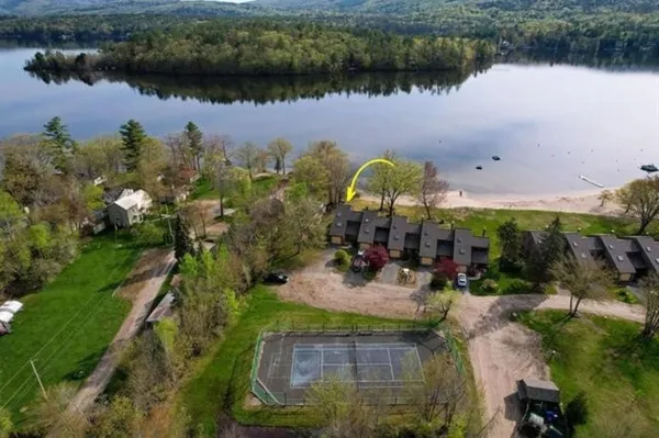 $3,200 | 15 Manor Estates Drive, Unit 1, Bristol, NH 03222