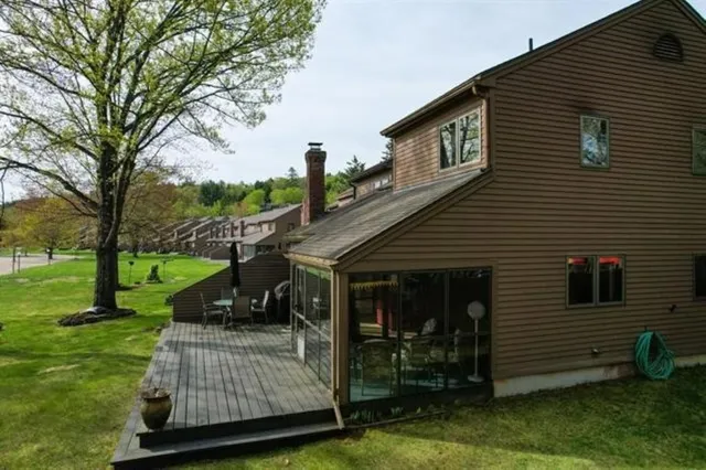 $3,200 | 15 Manor Estates Drive, Unit 1, Bristol, NH 03222