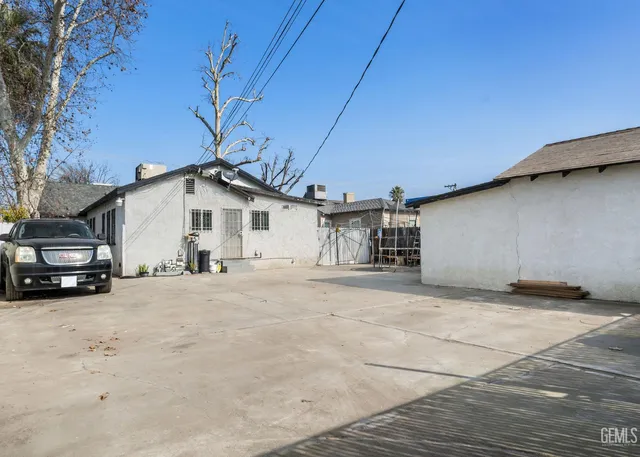 $310,000 | Undisclosed Address, Bakersfield, CA 93304