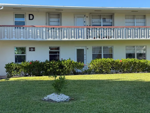 $150,000 | 81 Camden East, Unit D, West Palm Beach, FL 33417