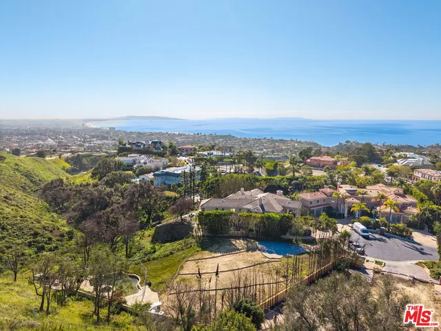 $3,295,000 | 1433 VÃa Anita, Pacific Palisades, CA 90272