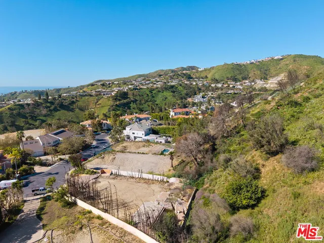 $3,295,000 | 1433 VÃa Anita, Pacific Palisades, CA 90272