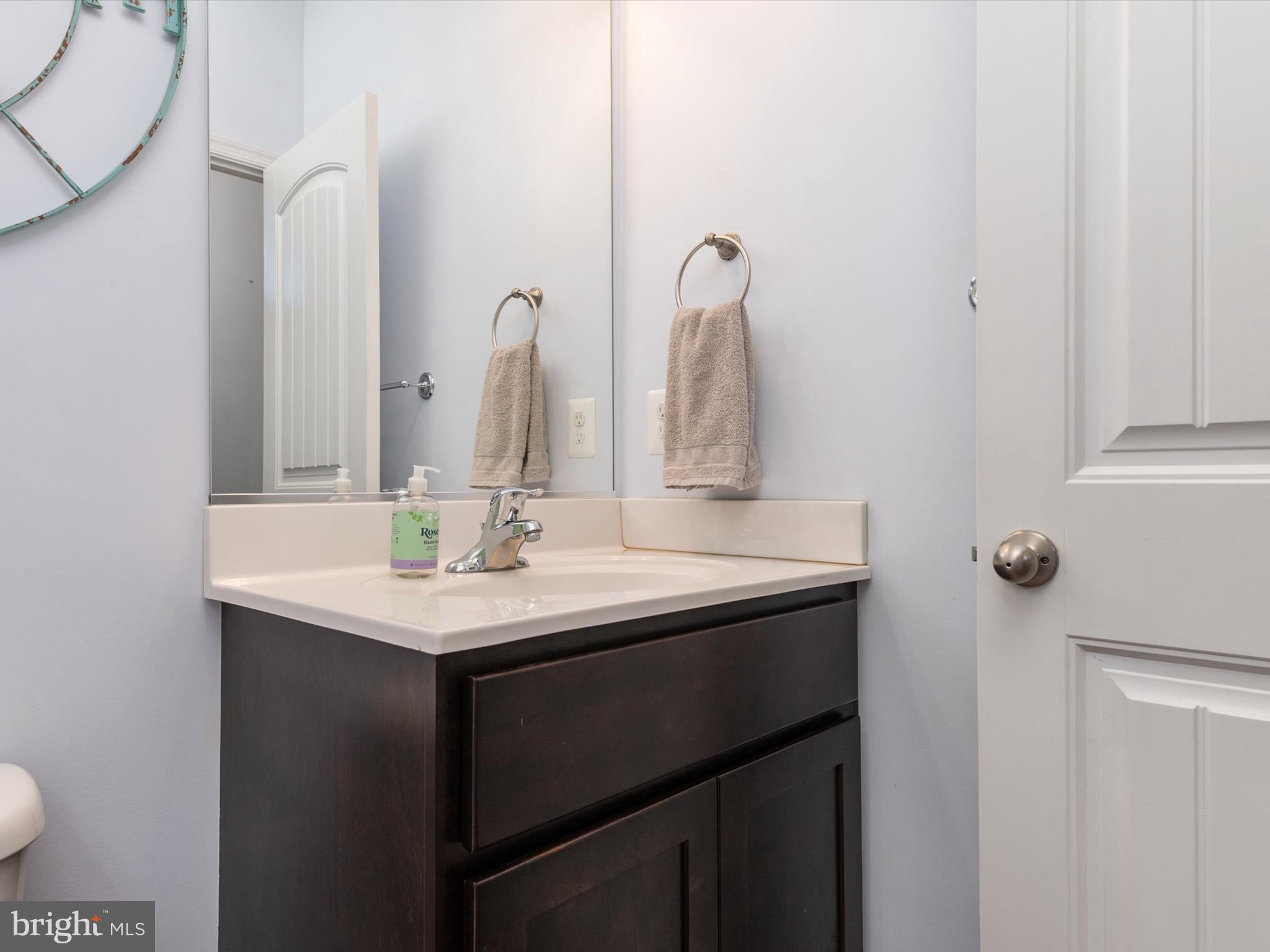 933 Winding Road Edgewater, MD 21037 - Photo 18 of 47 Main floor powder room