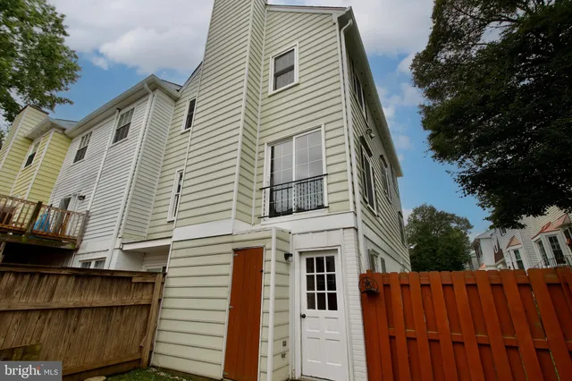 $377,900 | 1448 Orleans Court, Crofton, MD 21114