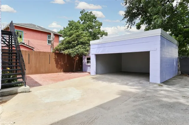 $3,300 | 2835 Pine Street, Unit 2835, New Orleans, LA 70125