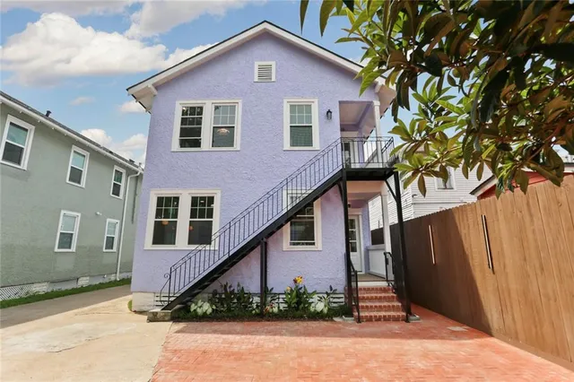 $3,300 | 2835 Pine Street, Unit 2835, New Orleans, LA 70125