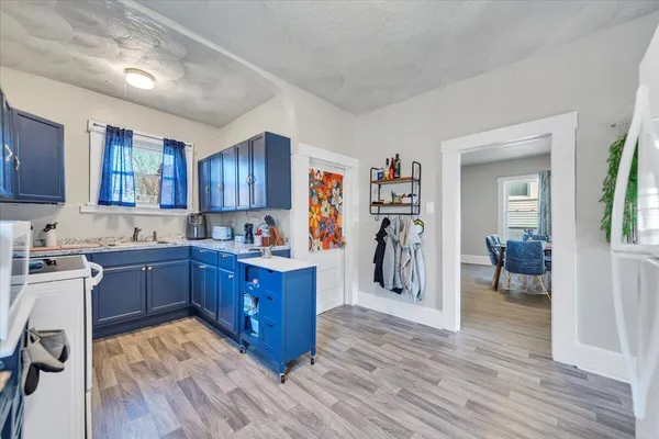 $197,000 | 644 Montrose Avenue Southeast, Roanoke, VA 24013