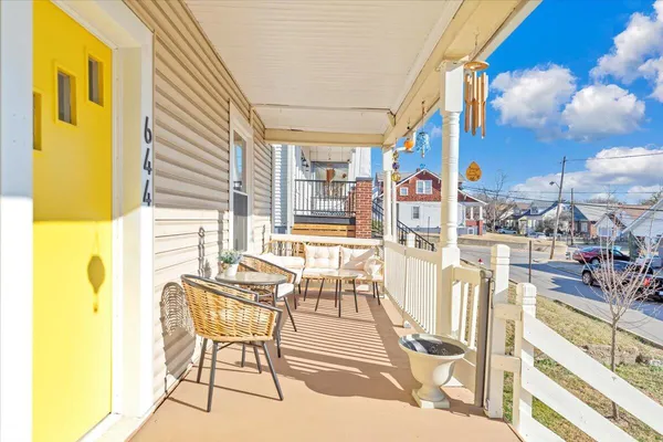 $197,000 | 644 Montrose Avenue Southeast, Roanoke, VA 24013