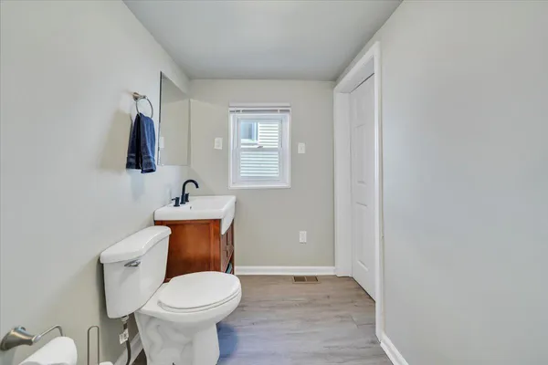 $197,000 | 644 Montrose Avenue Southeast, Roanoke, VA 24013