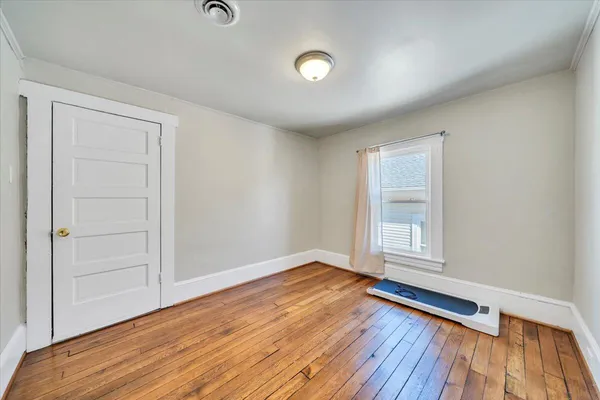 $197,000 | 644 Montrose Avenue Southeast, Roanoke, VA 24013