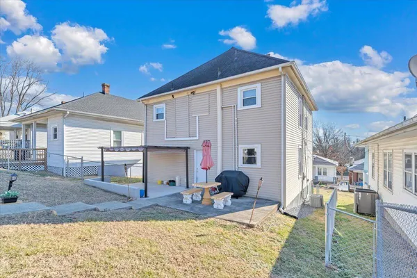 $197,000 | 644 Montrose Avenue Southeast, Roanoke, VA 24013
