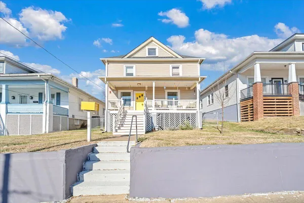 $197,000 | 644 Montrose Avenue Southeast, Roanoke, VA 24013